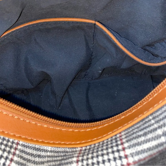 Expressions NYC Plaid Crossbody Purse - Picture 6 of 7